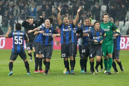 坦帕湾光芒队 2025 年季中成功培养出三名球速超过 99 哩的牛棚投手