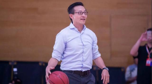 与金球的