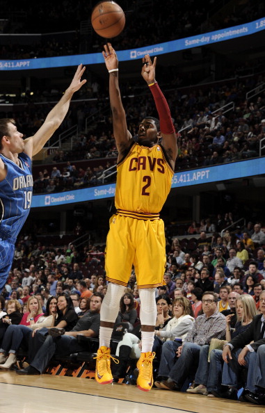 邮报：顺应英超形势，利兹今夏引援注重身体对抗和定位球能力