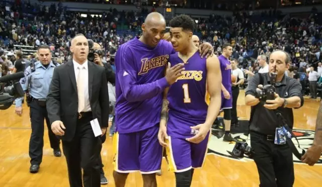 2025 赛季：洛杉矶道奇队正式在 12 月末举行“2025 双冠纪念版”戒指发放仪式