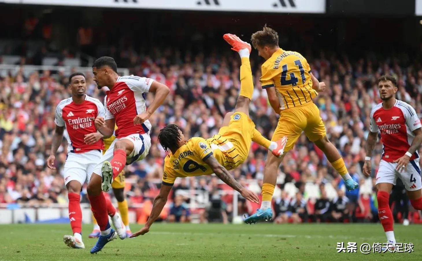 世体：巴萨足以开始憧憬三冠王伟业 弗里克希望