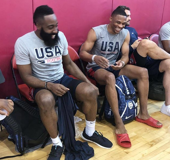 统一狮宣布与 2025 冠军赛季功臣苏智杰续约 4 年，合约包含多项打击激励条款