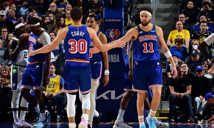 巴塞罗那与皇家贝蒂斯的西甲对决：谁将笑到最后？